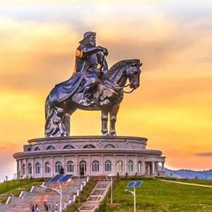 Chinggis Khaan Statue